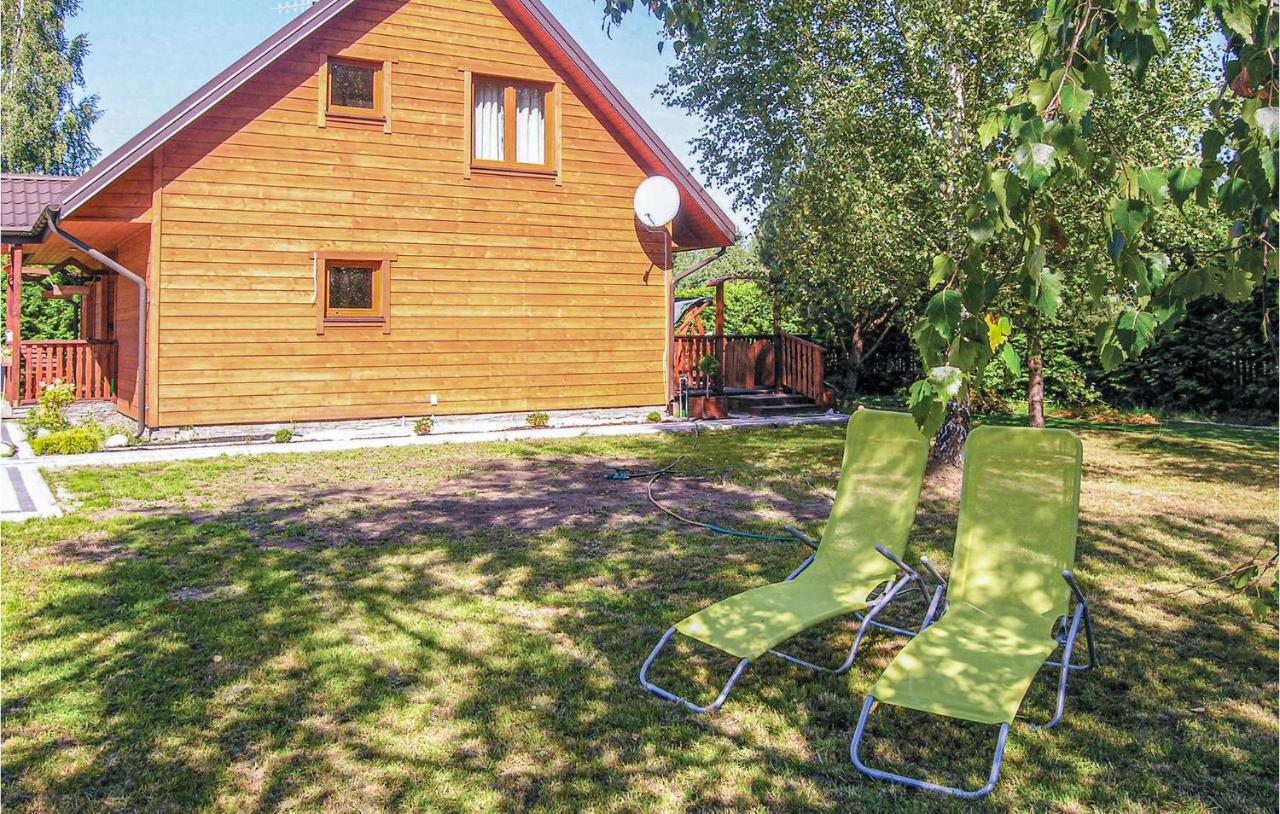 Beautiful Home In Pisz With 4 Bedrooms, Wifi And Outdoor Swimming Pool Exterior photo